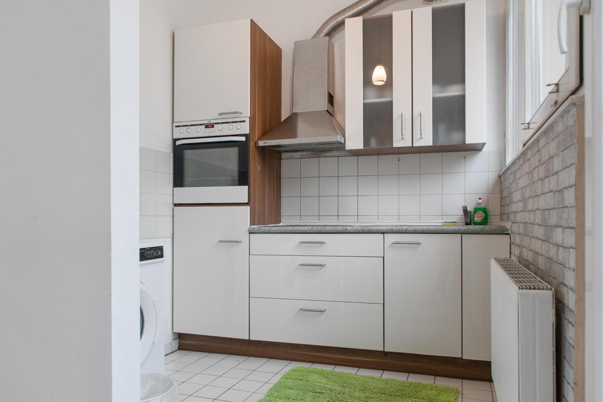 Homely 3br Perfect For Families And Groups Apartment *